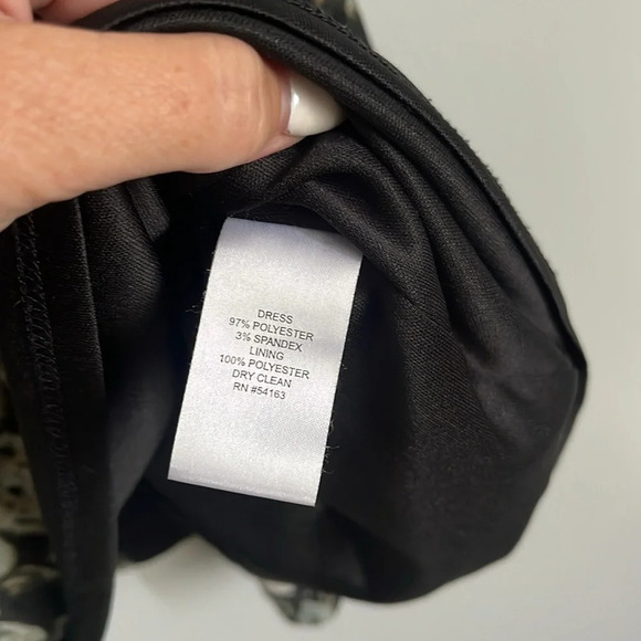 Elegant Black and Silver Patterned Dress - Picture 3 of 5